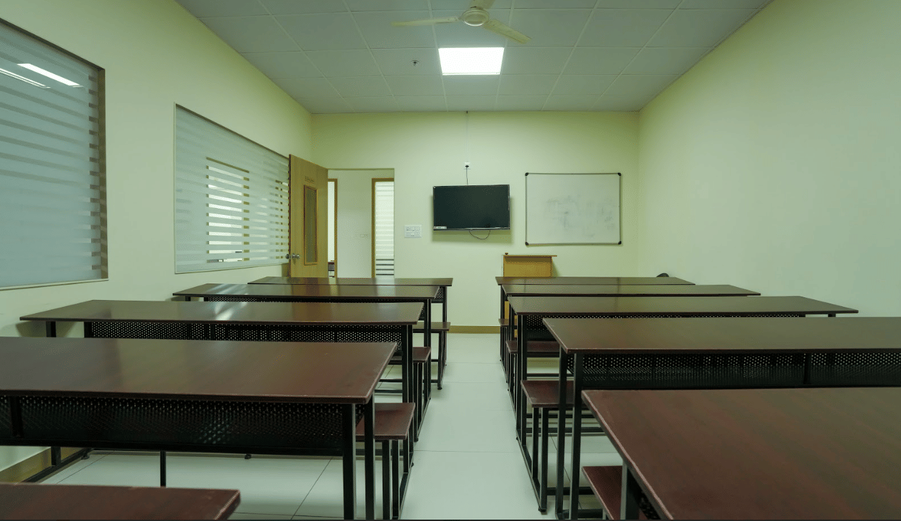 Indian Institute of Fashion Technology Bangalore Academic Building photo 11